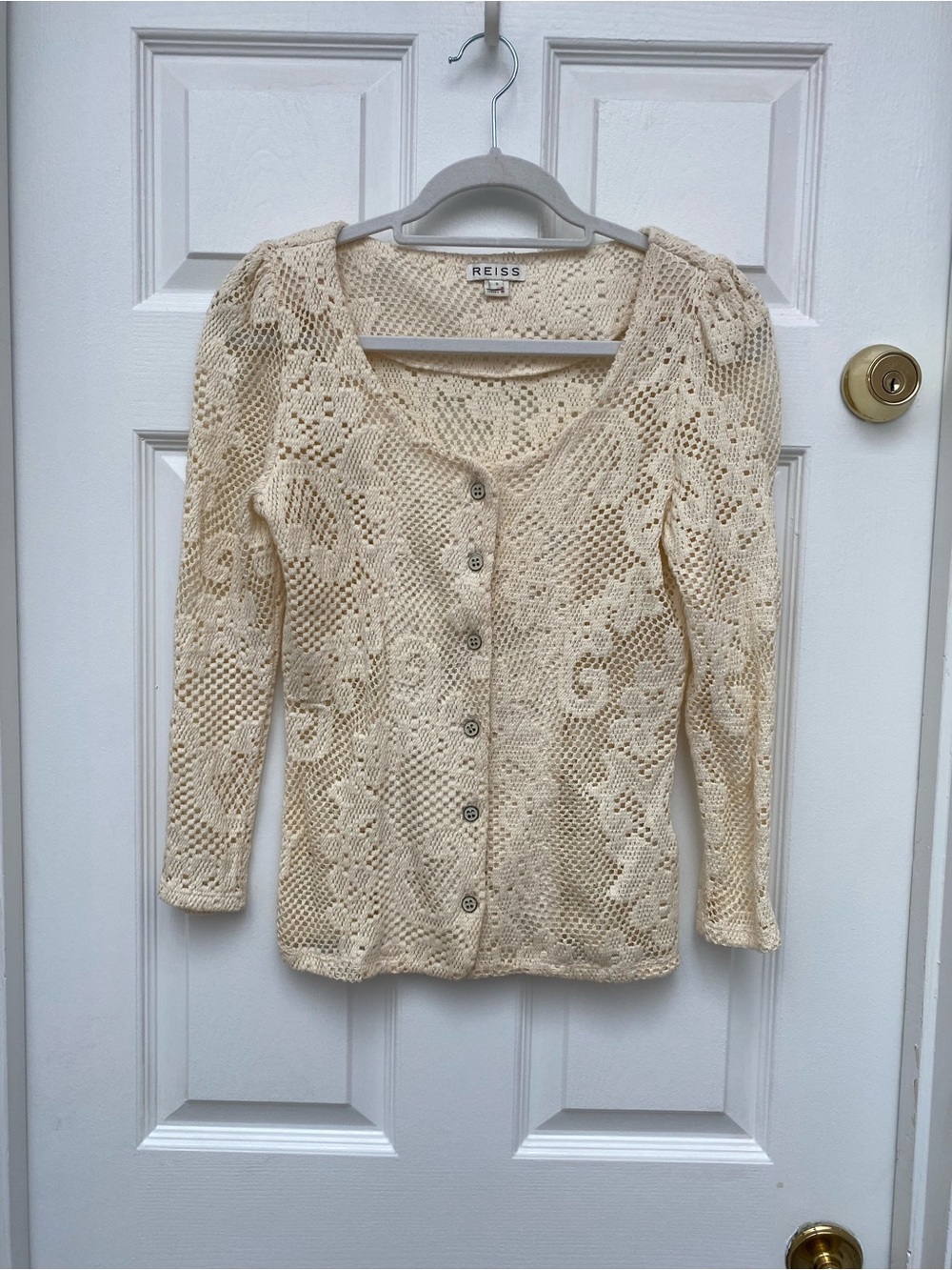 Reiss Cream Crochet Lace Floral Button Cardigan w Ruched Shoulders - Small